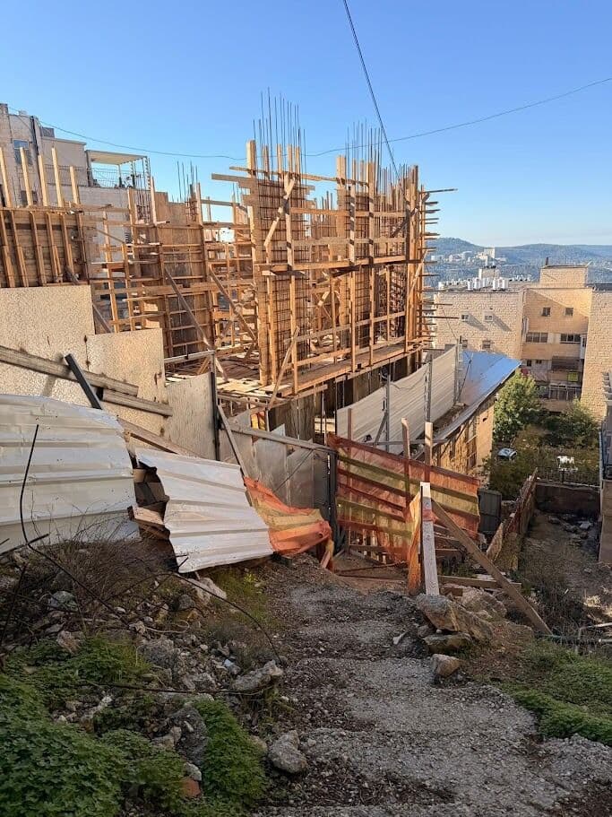 Scaffolding and formwork